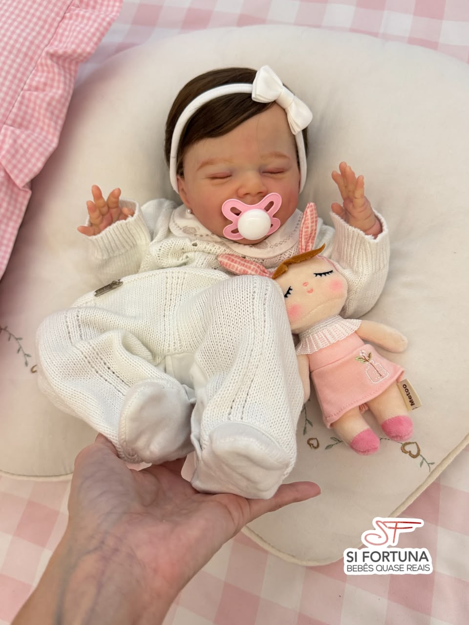 Bebê April